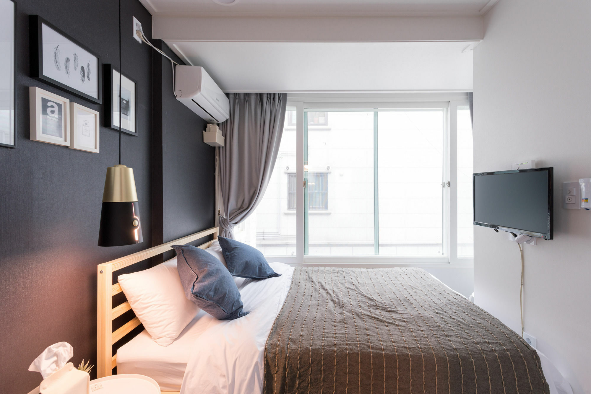 Отель Mono House Hongdae 2 Сеул Экстерьер фото